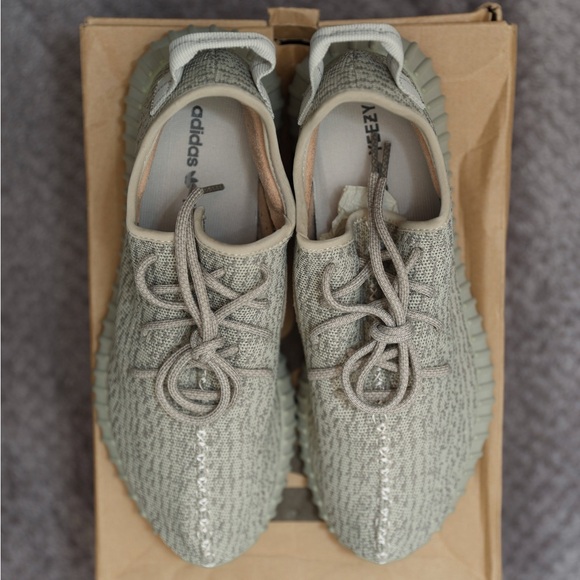 Adidas Yeezy Boost 350 Moonrock - Picture 3 of 8